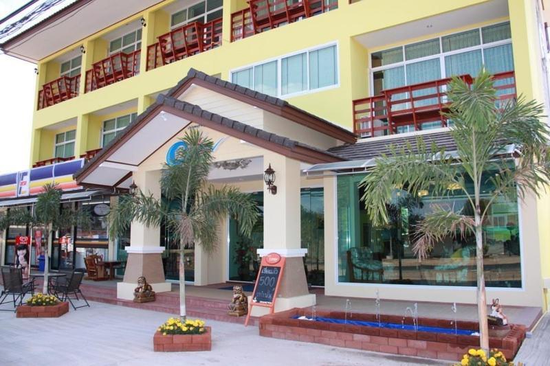 The Muk Lagoon Hotel Mukdahan Exterior photo